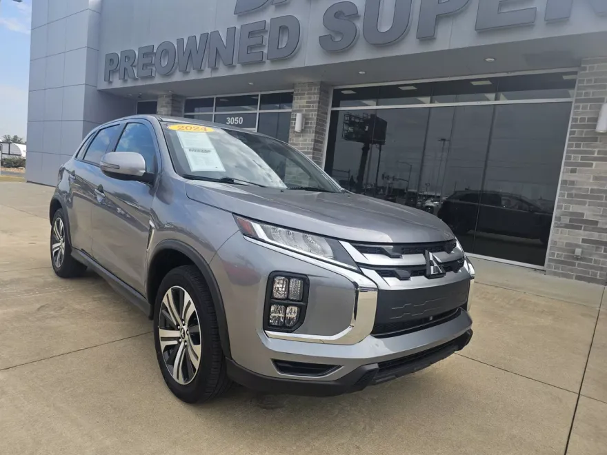 2024 Mitsubishi Outlander Sport ES photo 1