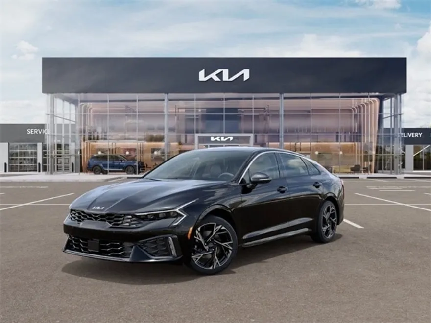 2025 Kia K5 GT-Line photo 1