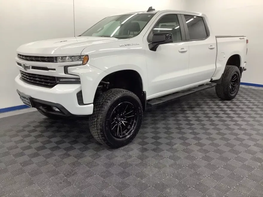 2021 Chevrolet Silverado 1500 RST photo 1