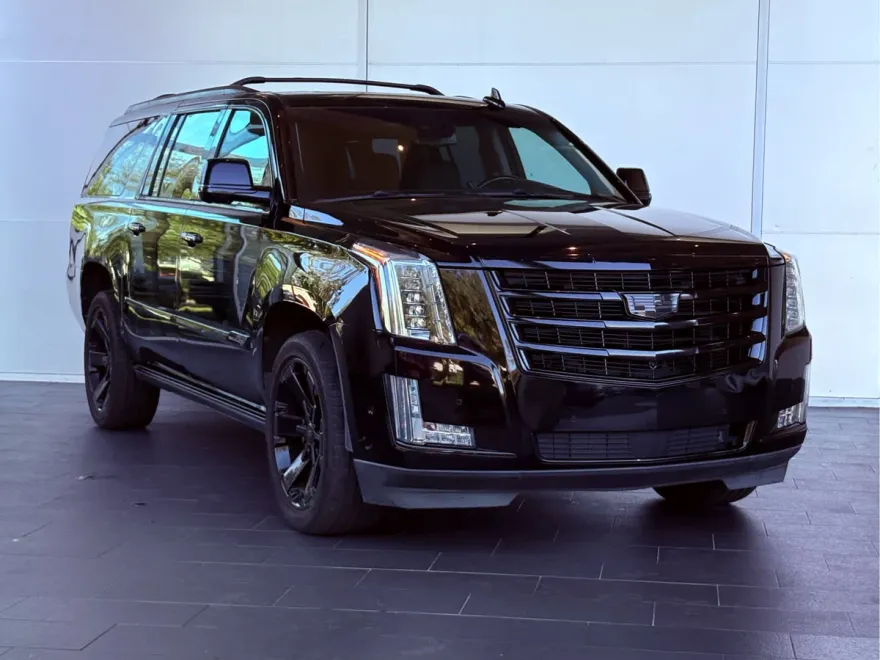 2019 Cadillac Escalade ESV Premium Luxury photo 1