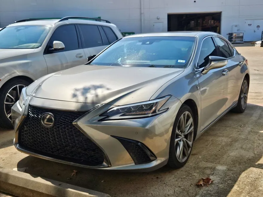 2019 Lexus ES 350 F SPORT photo 1