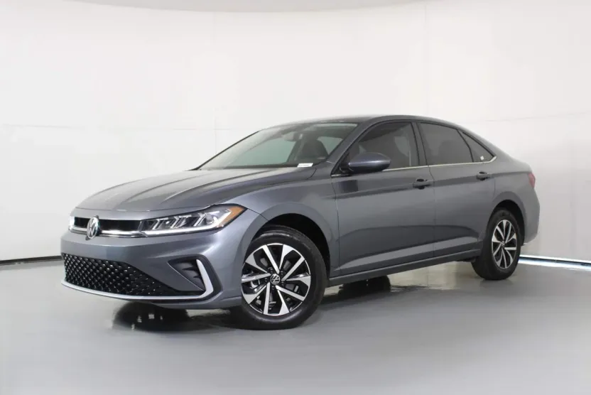2025 Volkswagen Jetta S photo 1