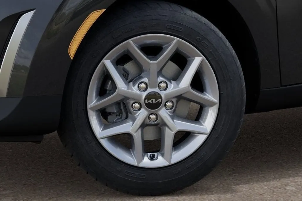 2025 Kia Soul S photo 1