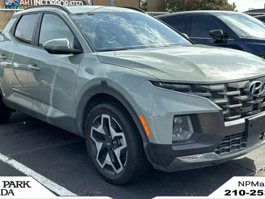 2023 Hyundai Santa Cruz Limited photo 1