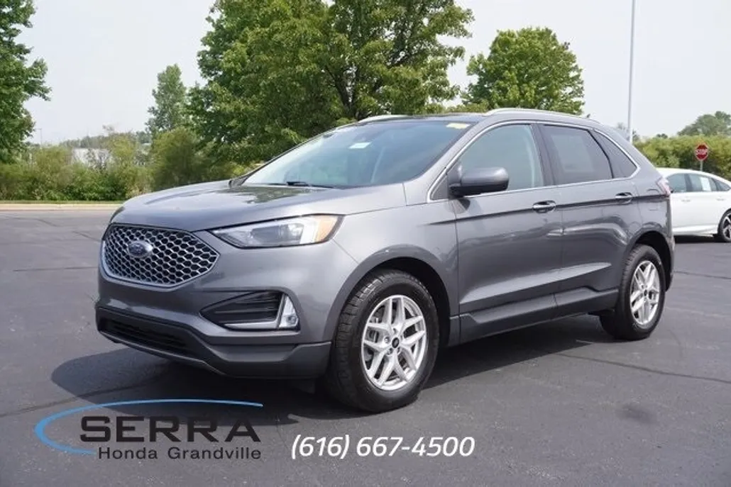 2023 Ford Edge SEL photo 1