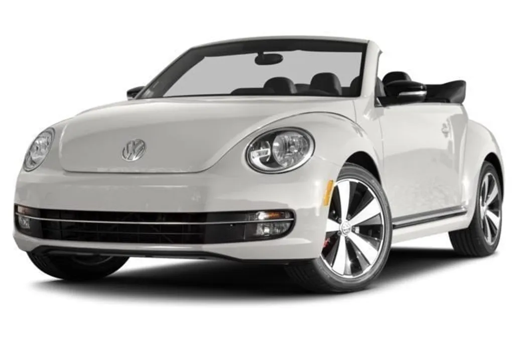 2013 Volkswagen Beetle Convertible TDI photo 1