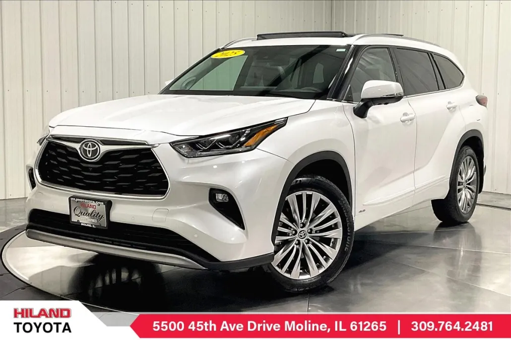2025 Toyota Highlander Hybrid Platinum photo 1