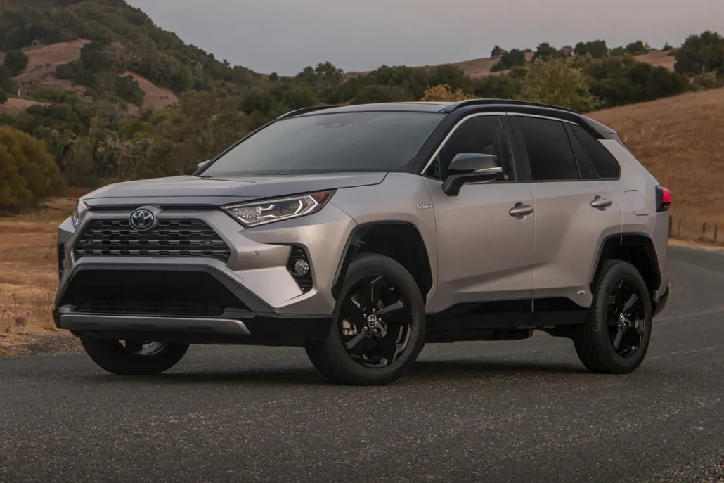 2019 Toyota RAV4 Hybrid XSE photo 1