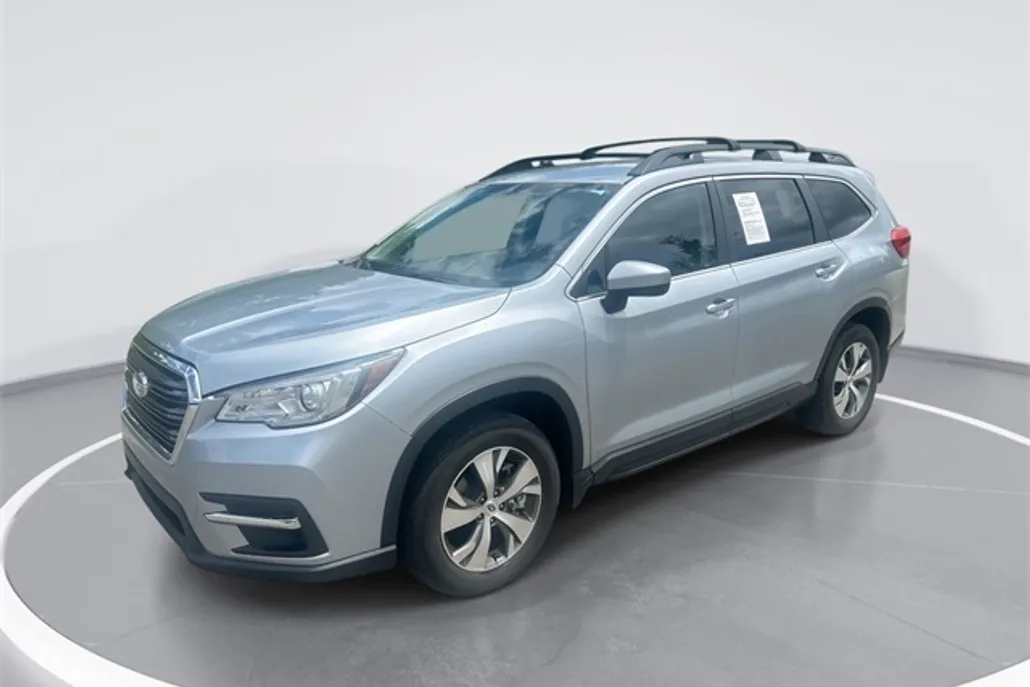 2022 Subaru Ascent Premium photo 1