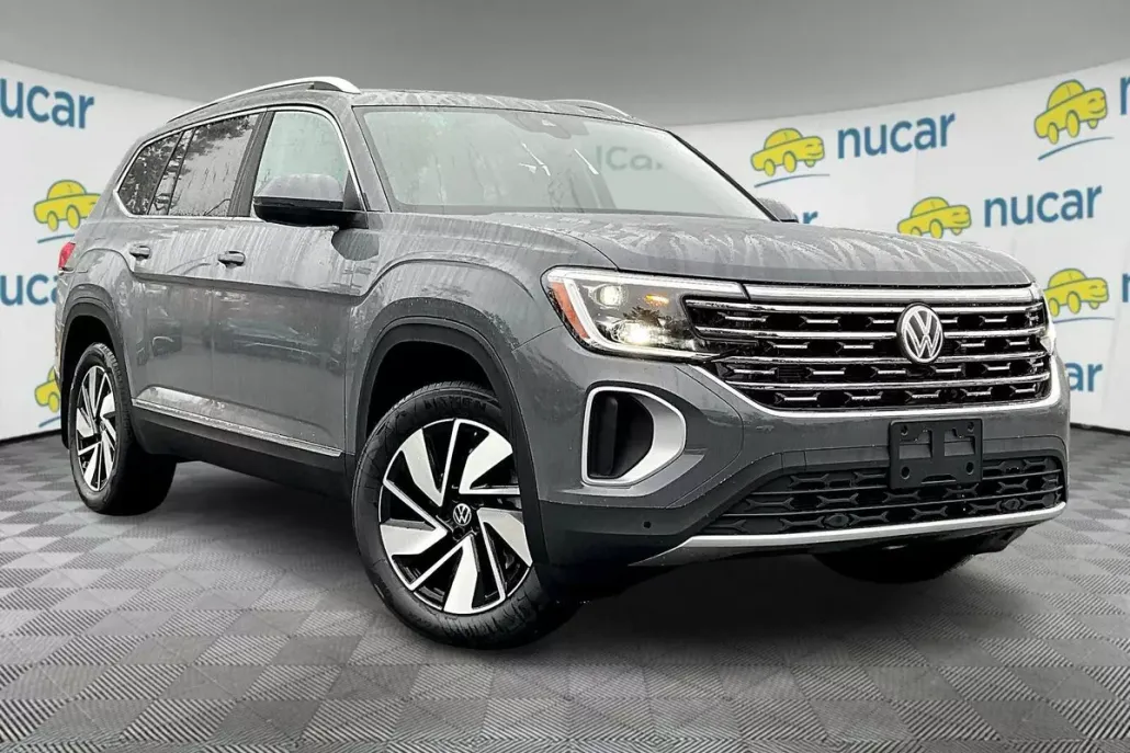 2026 Volkswagen Atlas SEL photo 1