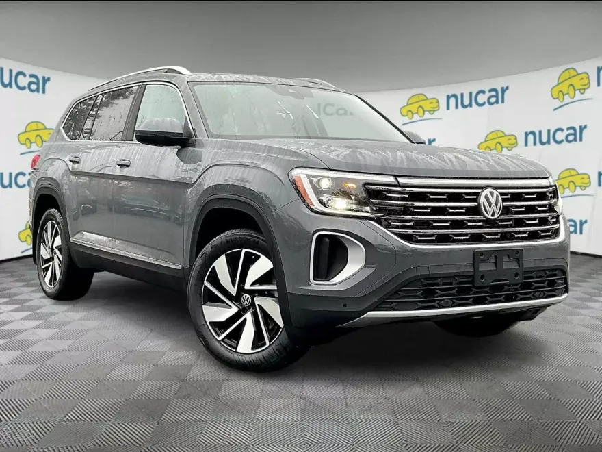 2026 Volkswagen Atlas SEL photo 1