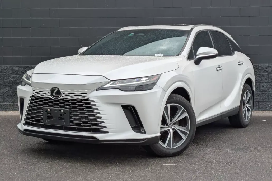 2023 Lexus RX 350h Luxury photo 1