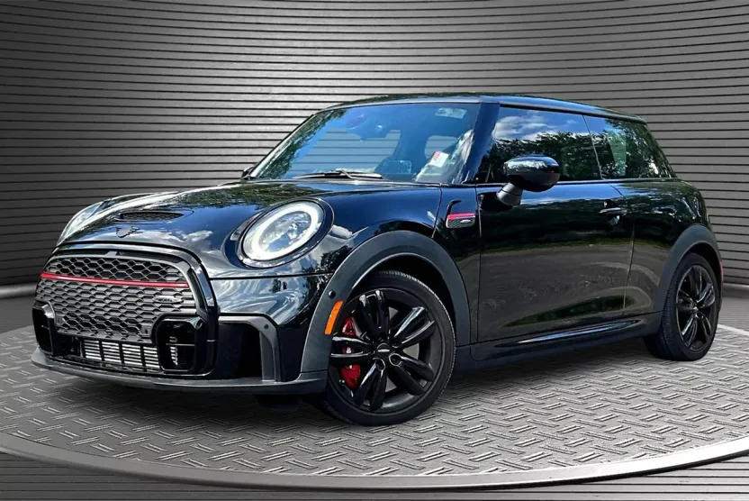 2023 Mini Cooper Hardtop John Cooper Works photo 1