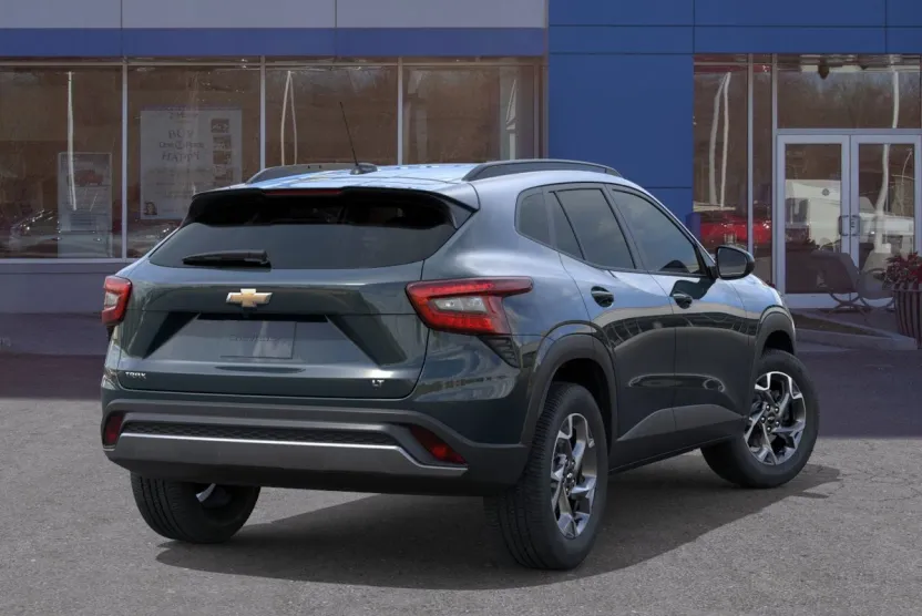 2026 Chevrolet Trax LT photo 1