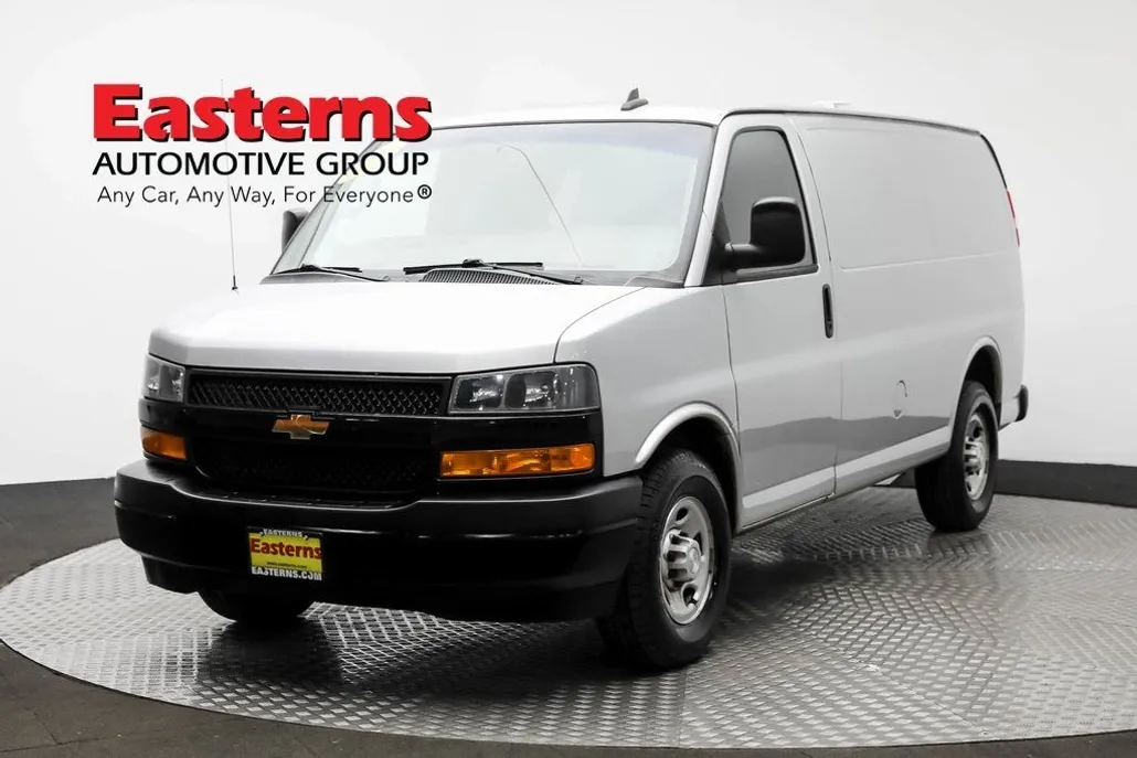 2018 Chevrolet Express 2500 Work Van Cargo photo 1