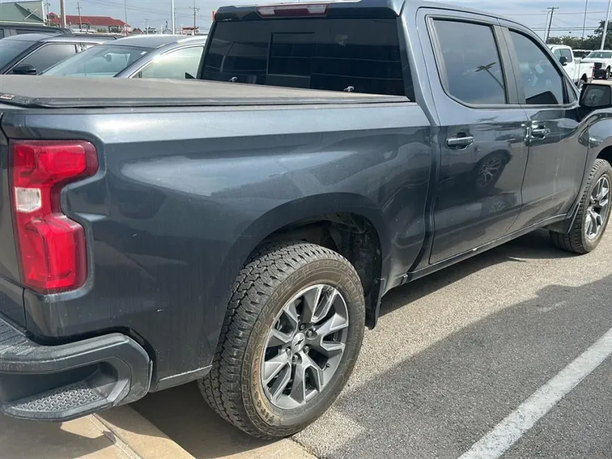 2022 Chevrolet Silverado 1500 RST photo 1