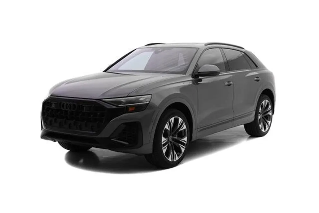 2025 Audi Q8 55 Premium Plus photo 1