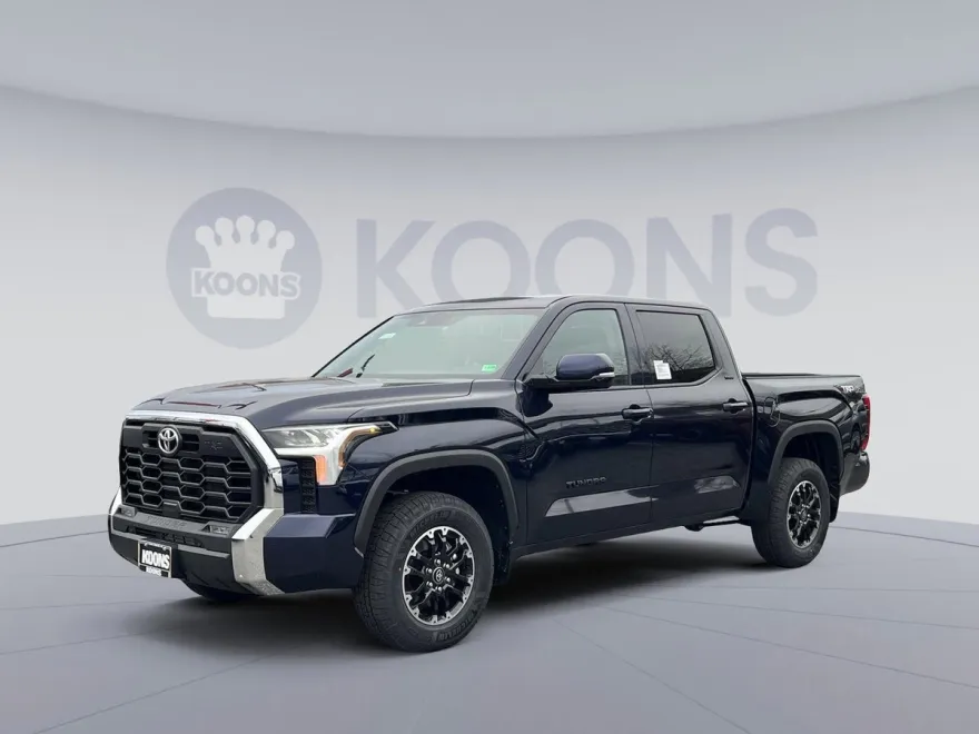2025 Toyota Tundra SR5 photo 1