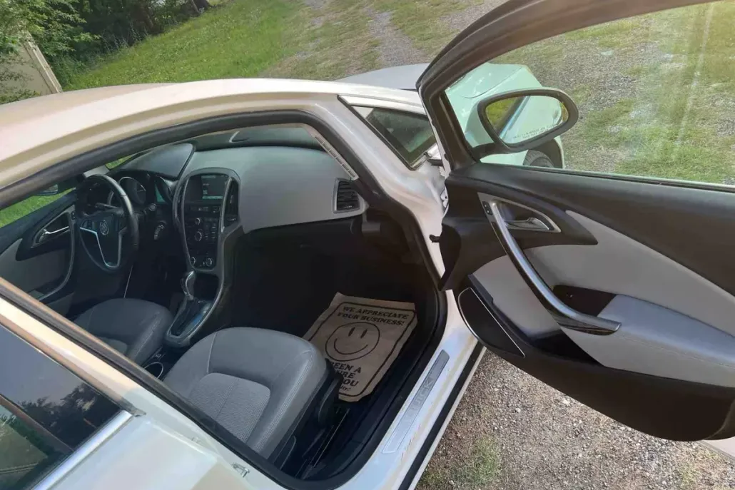 2014 Buick Verano Base photo 1