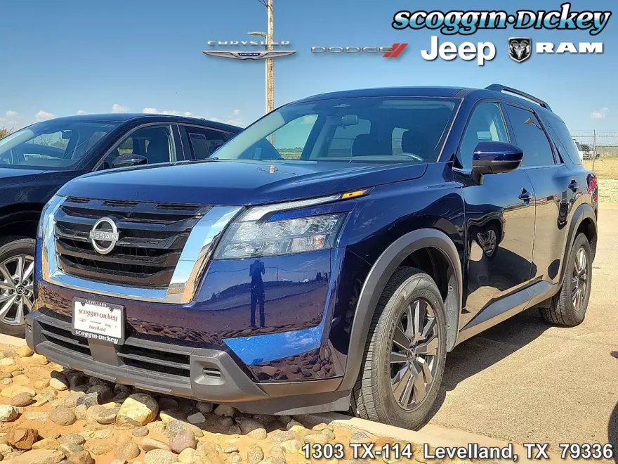 2025 Nissan Pathfinder SV photo 1
