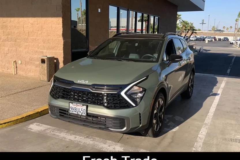 2023 Kia Sportage X-Line photo 1