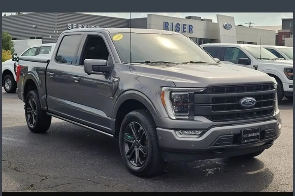 2022 Ford F-150 Lariat photo 1