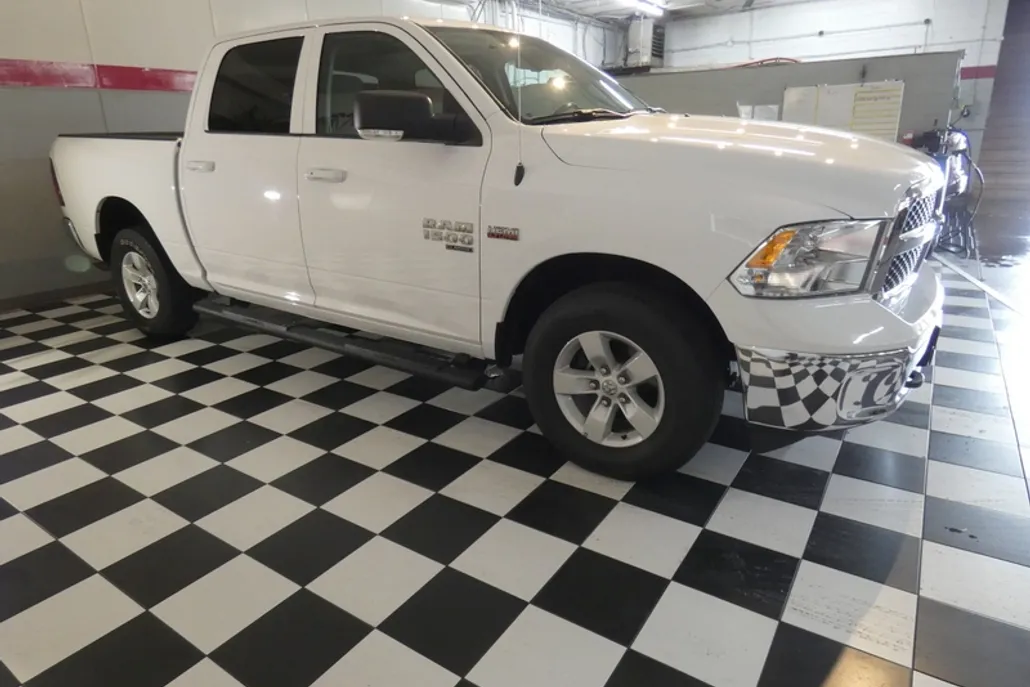 2022 Ram 1500 Classic SLT photo 1