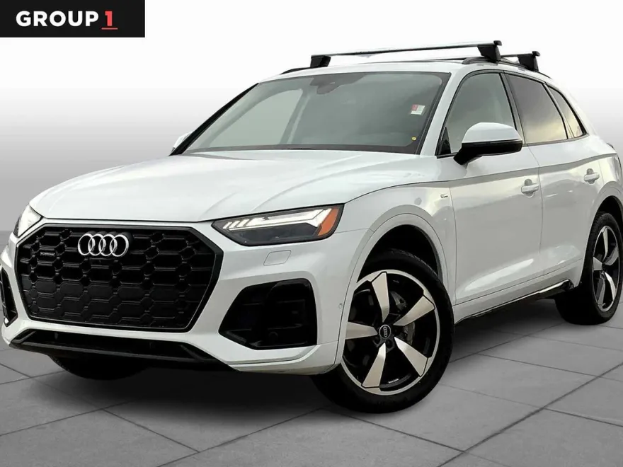 2022 Audi Q5 S line Prestige 45 TFSI Premium photo 1