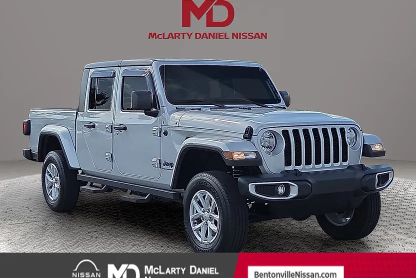 2023 Jeep Gladiator Sport photo 1