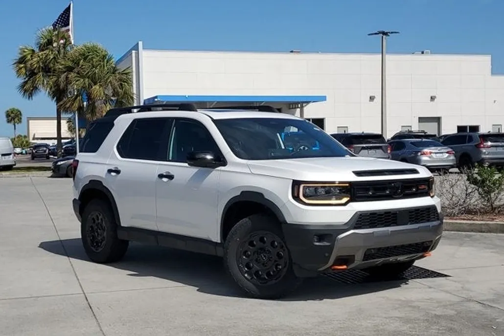 2026 Honda Passport TrailSport photo 1