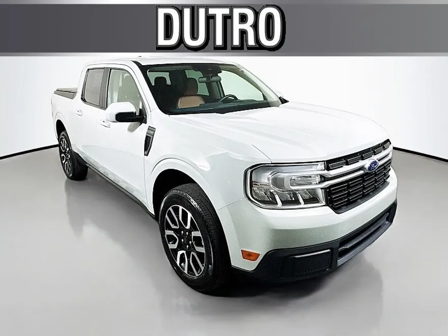 2023 Ford Maverick Lariat photo 1