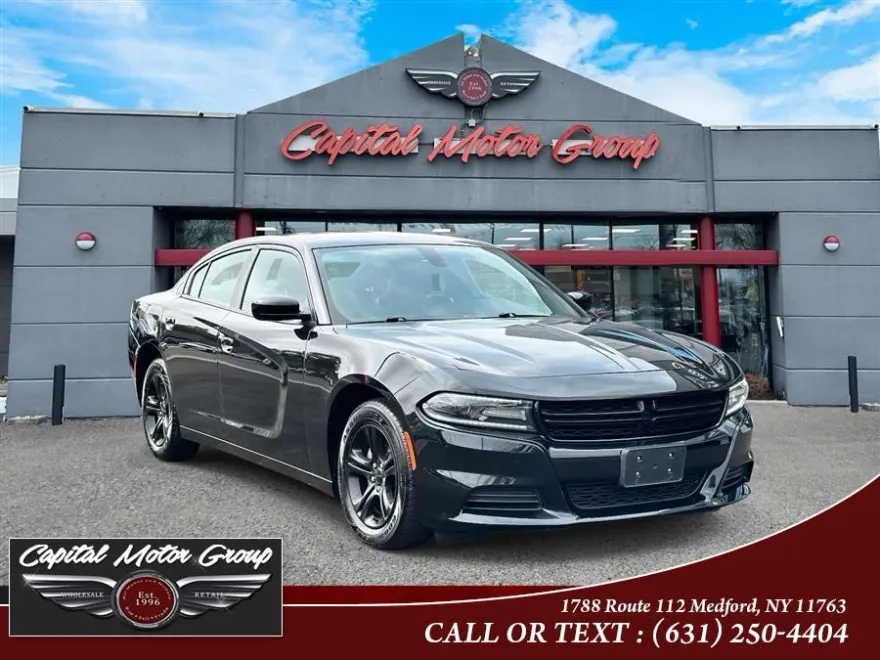 2021 Dodge Charger SXT photo 1