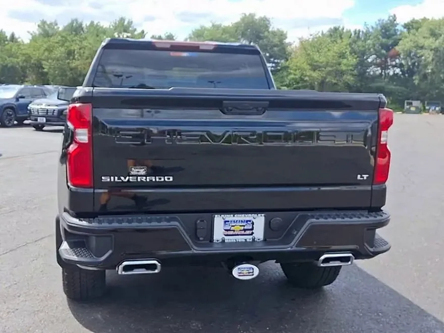 2026 Chevrolet Silverado 1500 LT Trail Boss photo 1