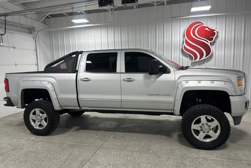 2015 Gmc Sierra Denali photo 1