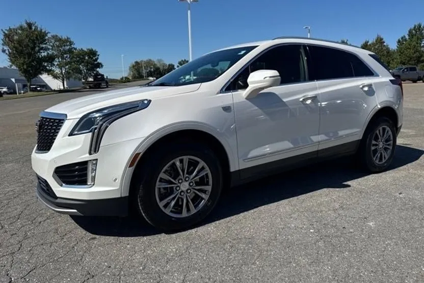 2021 Cadillac XT5 Premium Luxury photo 1