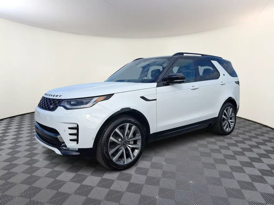2025 Land Rover Discovery SE photo 1