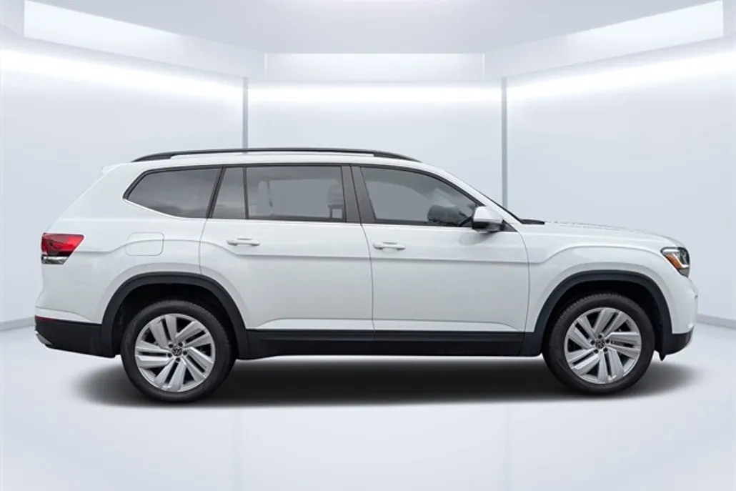 2023 Volkswagen Atlas V6 SE Technology photo 1