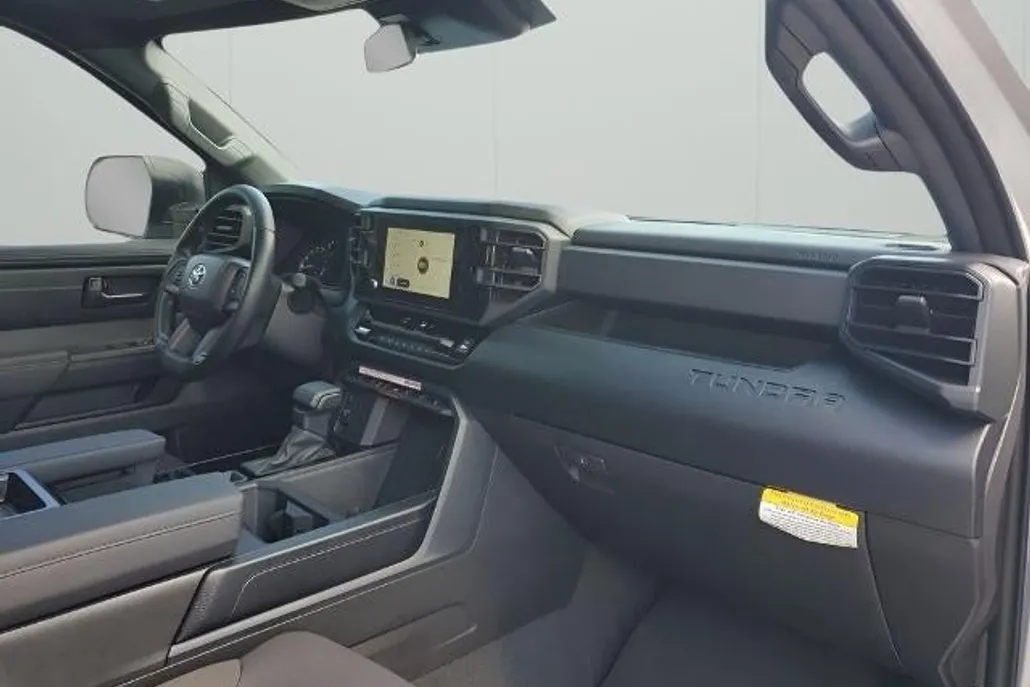 2025 Toyota Tundra SR Double Cab photo 1