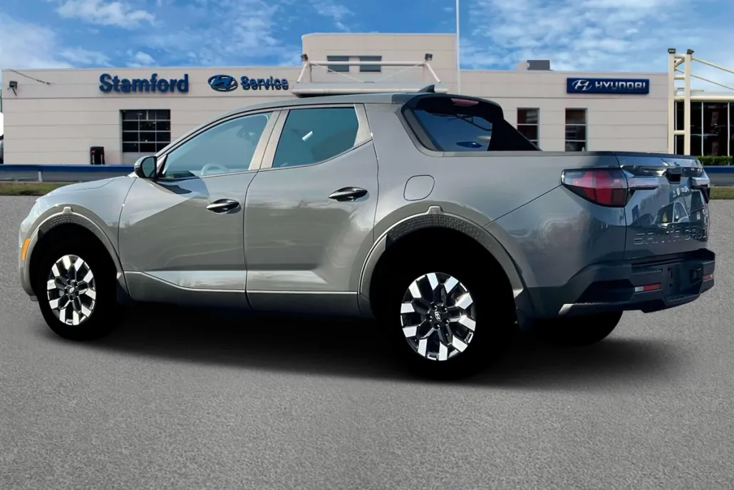 2026 Hyundai Santa Cruz SE photo 1