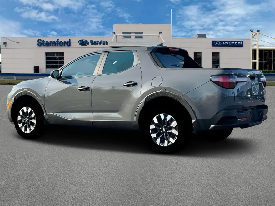 2026 Hyundai Santa Cruz SE photo 1