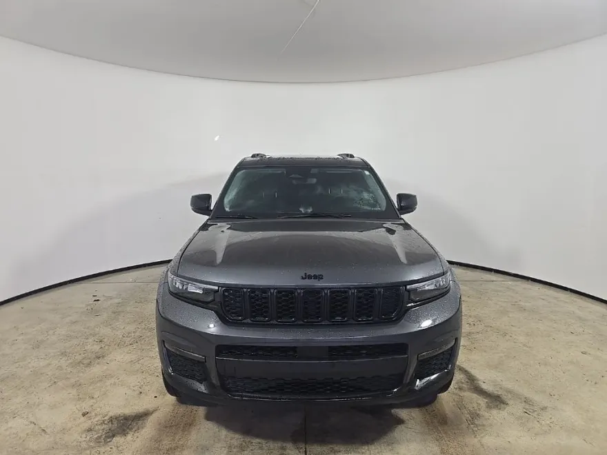2024 Jeep Grand Cherokee Limited photo 1