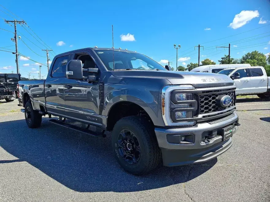 2026 Ford F-350 XL photo 1