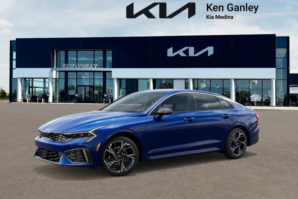 2026 Kia K5 GT-Line photo 1
