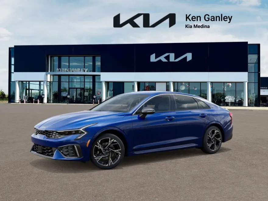2026 Kia K5 GT-Line photo 1