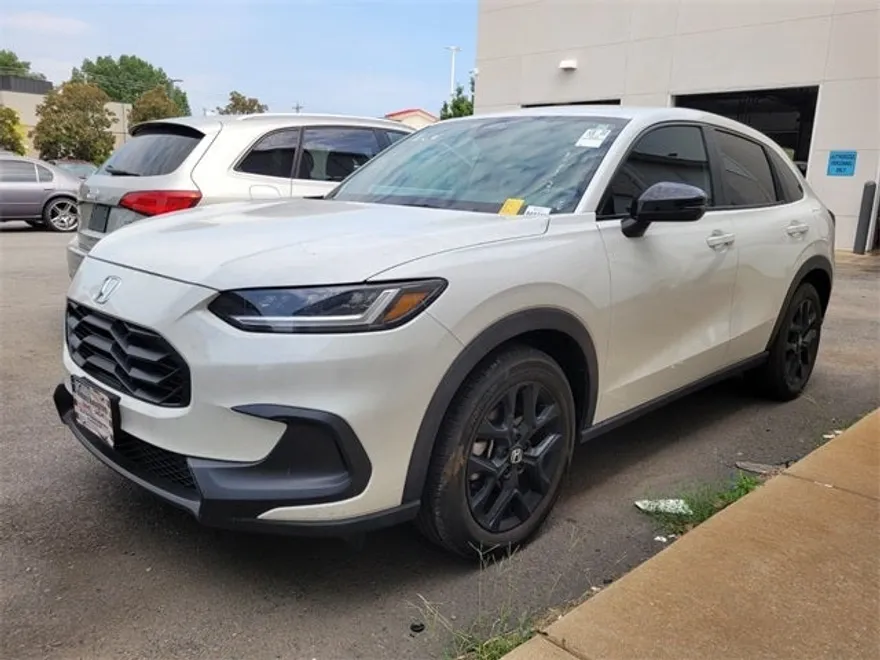 2024 Honda HR-V Sport photo 1