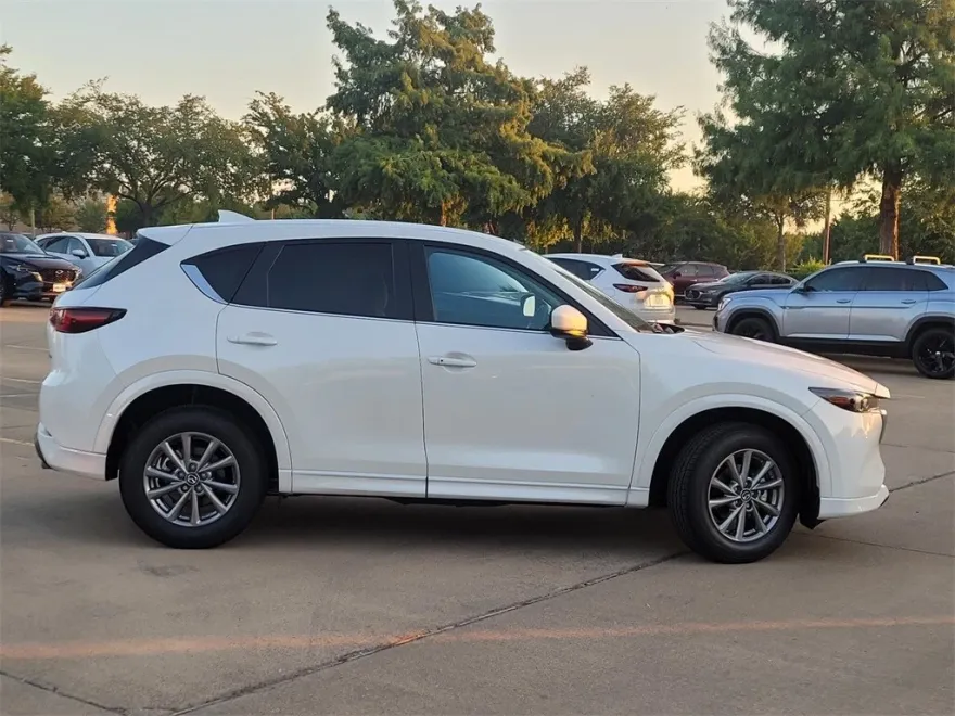 2025 Mazda CX-5 2.5 S Preferred photo 1
