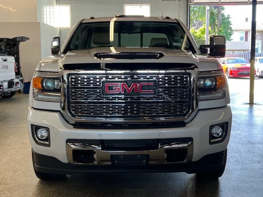 2018 Gmc Sierra Denali photo 1