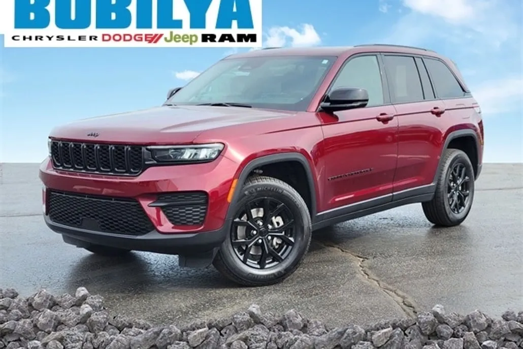 2024 Jeep Grand Cherokee Altitude photo 1