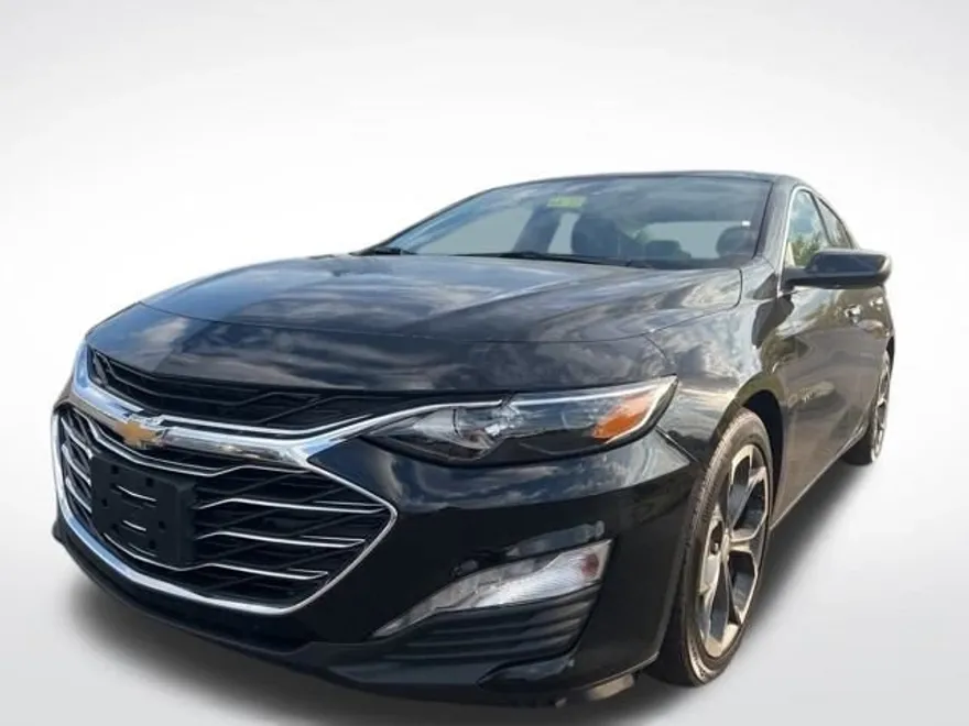 2024 Chevrolet Malibu 1LT photo 1