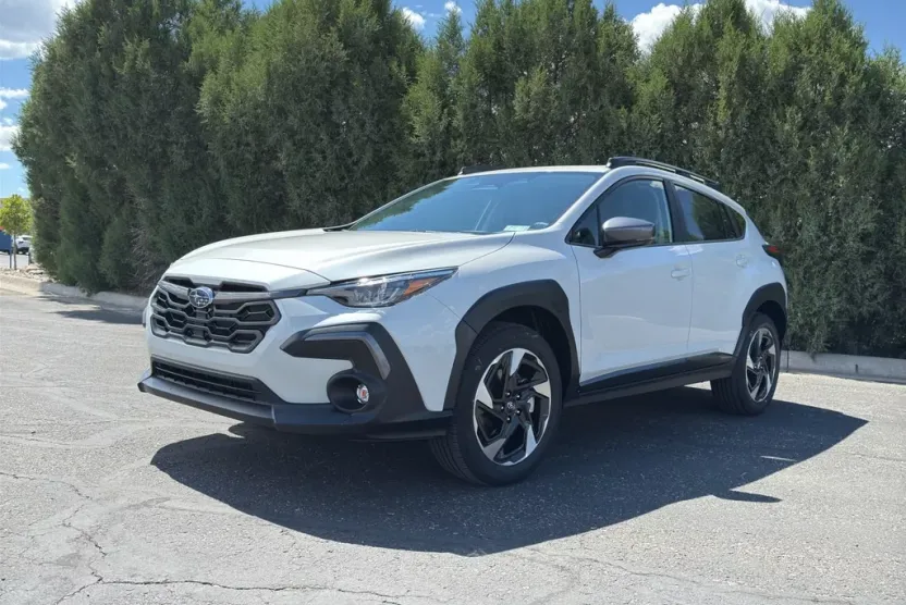 2025 Subaru Crosstrek Limited photo 1